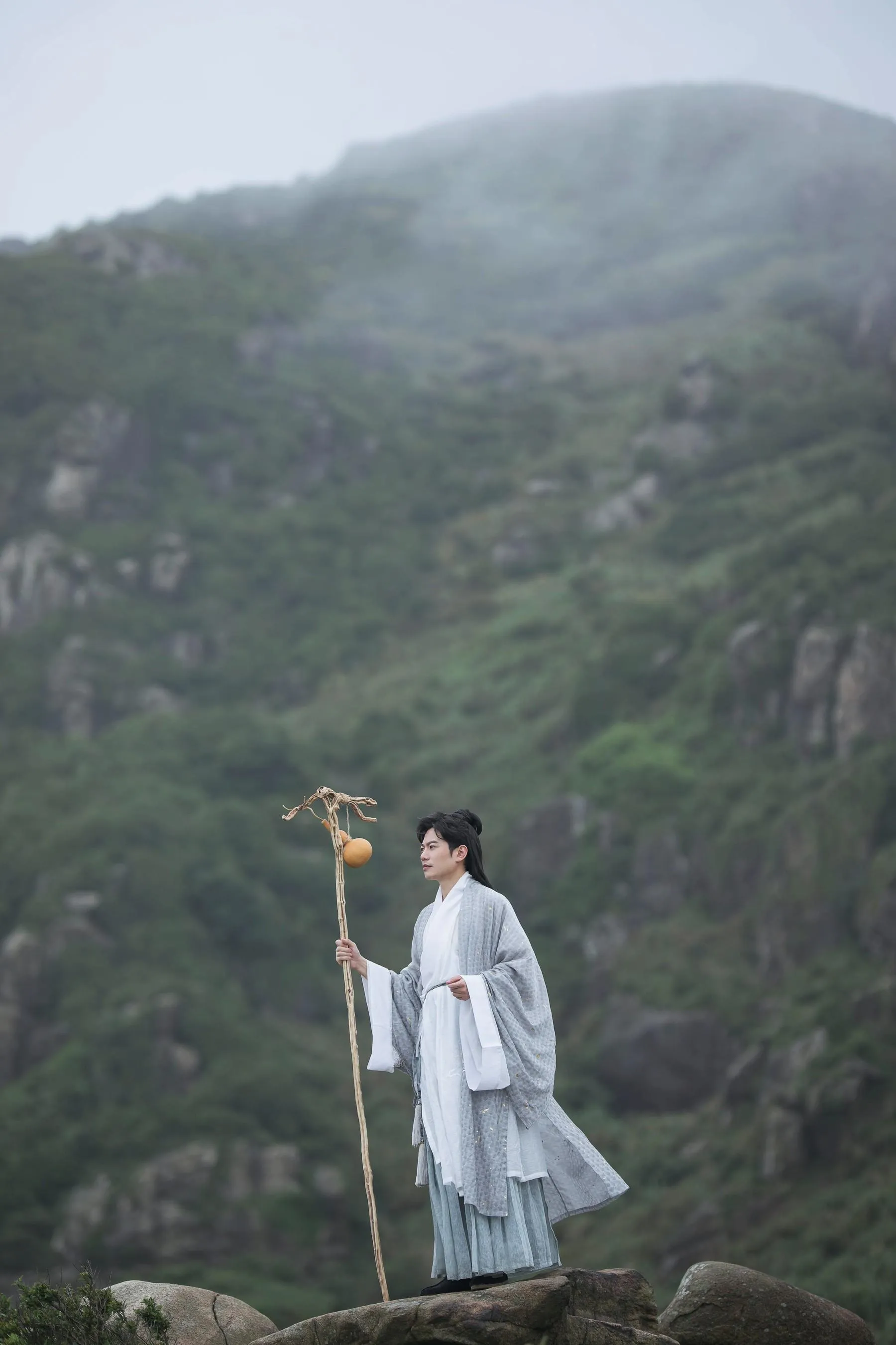 [YITUYU艺图语]2021.09.16 有所思 五色石南叶 [29P]插图5
